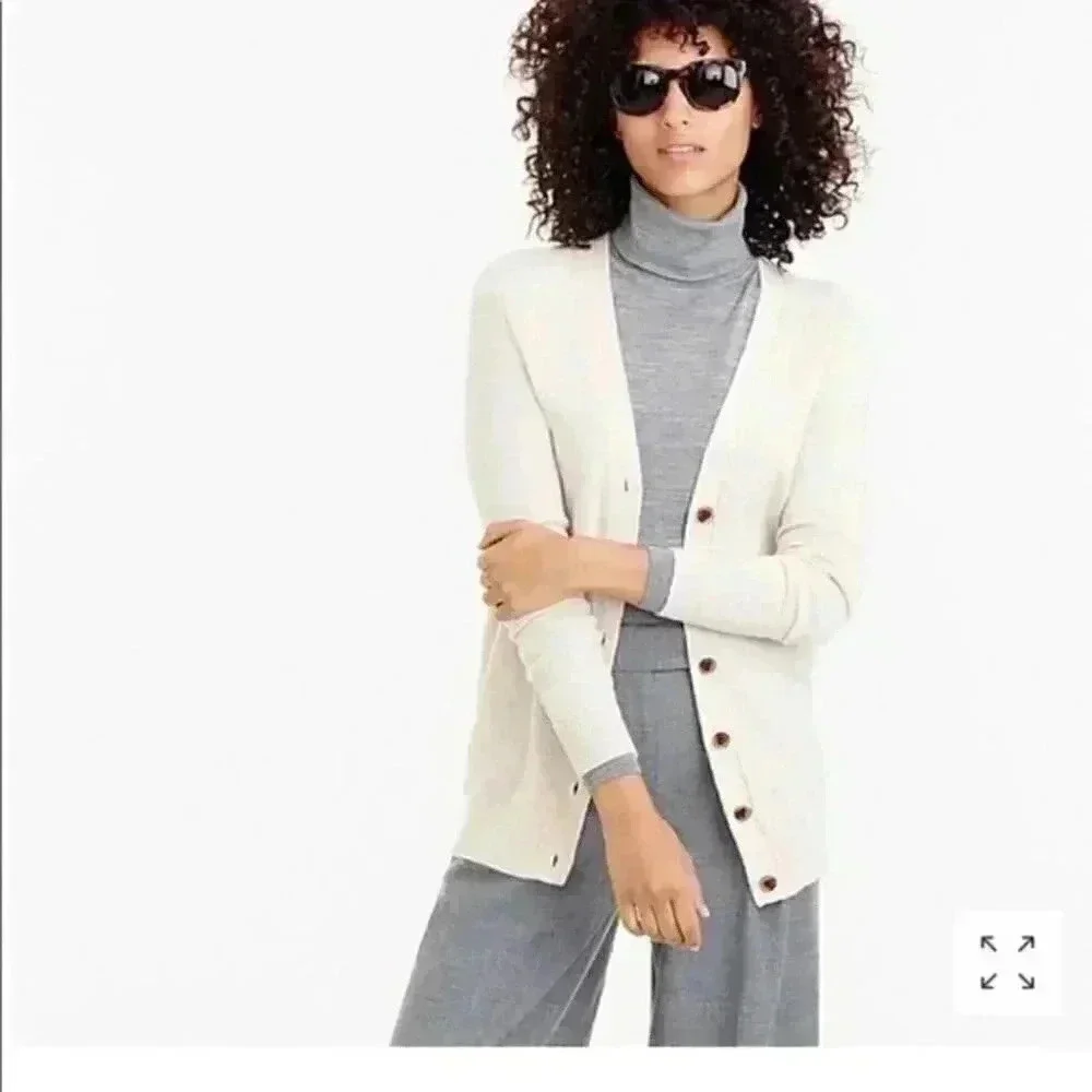 J. Crew E1278  cashmere V-neck Cardigan cream light tan long sleeve sweater xs